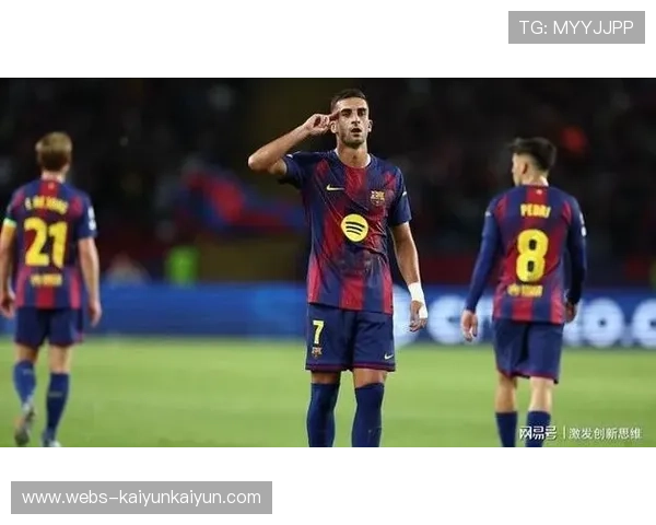 巴萨边锋弱侧包抄战术升级，费兰·托雷斯跑位支撑莱万